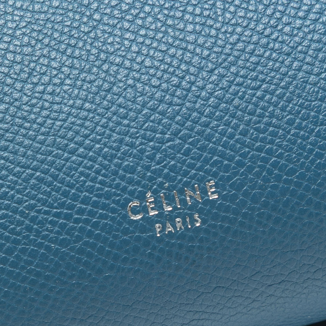 Celine grainé Sac ceinture Micro Cuir de veau grainé Bleu – vue 5 – GABY PARIS