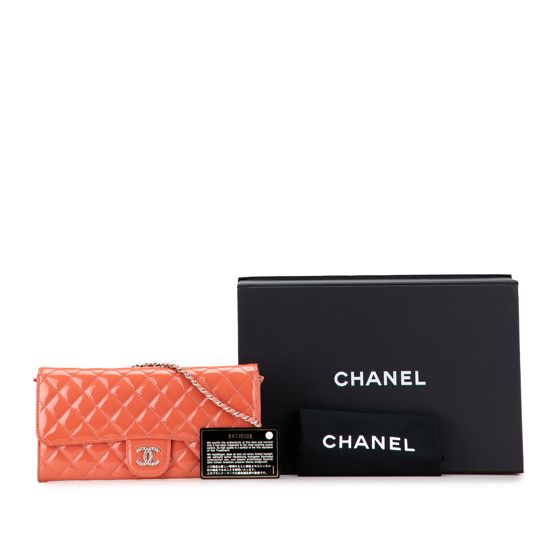 Chanel Quilted Cuir verni Brilliant East West Wallet On Chain Rouge