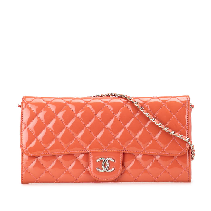 Chanel Quilted Cuir verni Brilliant East West Wallet On Chain Rouge