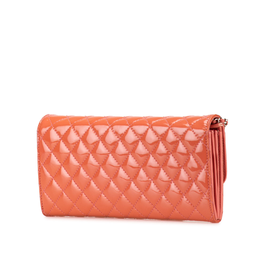 Chanel Quilted Cuir verni Brilliant East West Wallet On Chain Rouge