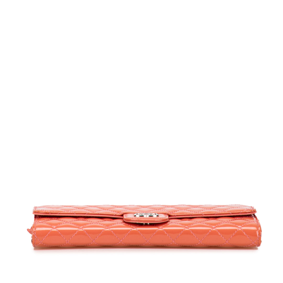 Chanel Quilted Cuir verni Brilliant East West Wallet On Chain Rouge