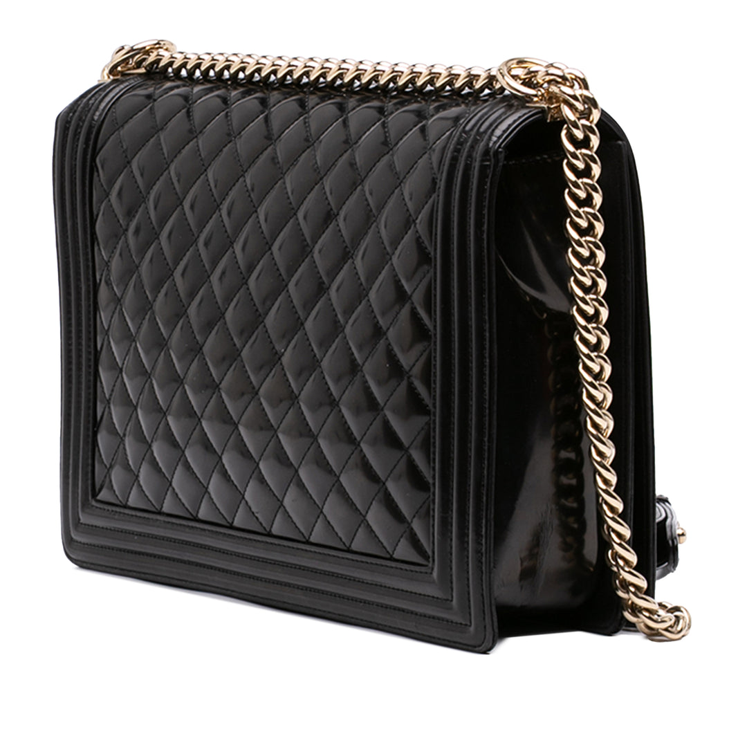Chanel Large Matelassé Cuir verni Boy à rabat