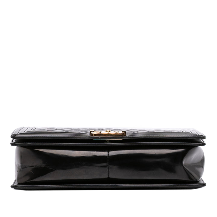Chanel Large Matelassé Cuir verni Boy à rabat