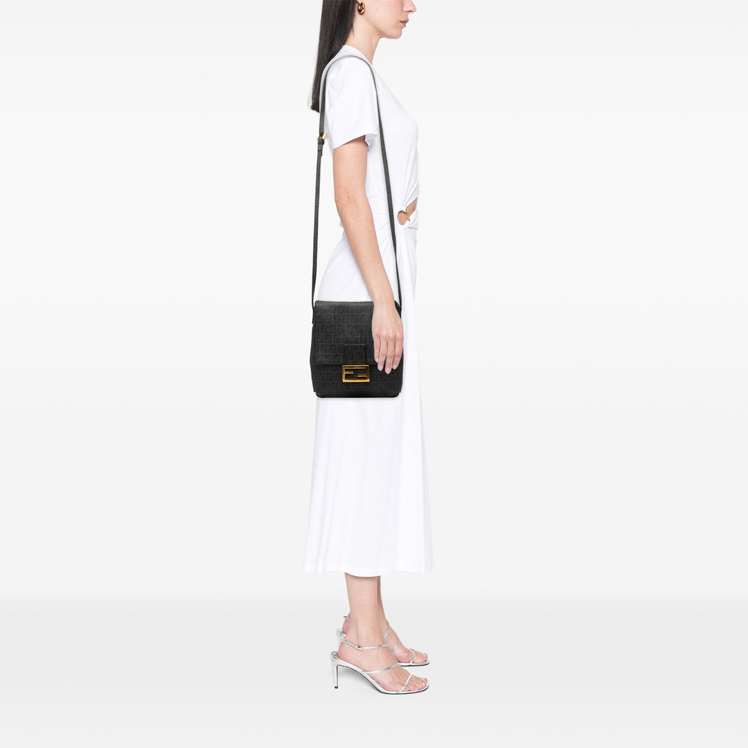Fendi Sac bandoulière Zucchino Spalmati Noir – vue 6 – GABY PARIS