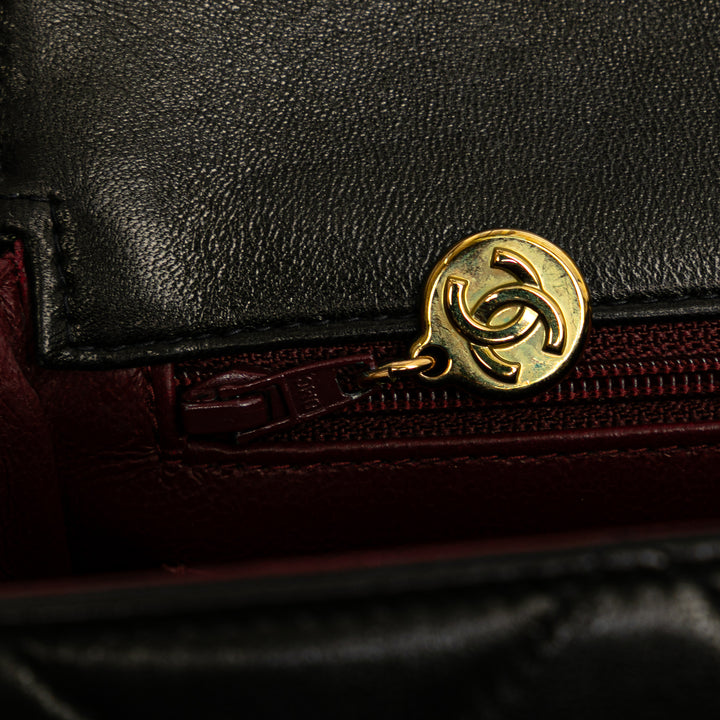 Chanel CC Quilted Cuir d’agneau Flap Noir – GABY PARIS Authentique