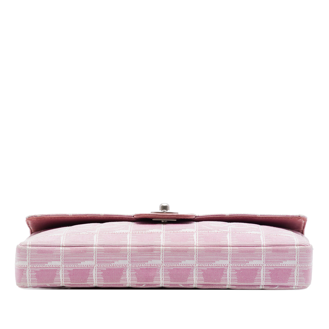 Chanel New Travel Line Nylon East West à rabat