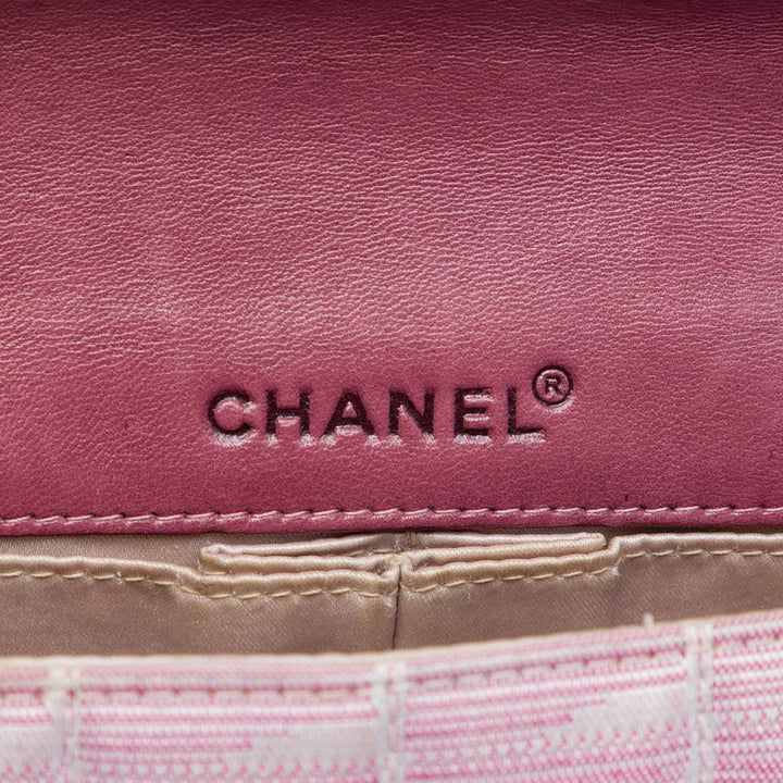 Chanel New Travel Line Nylon East West à rabat