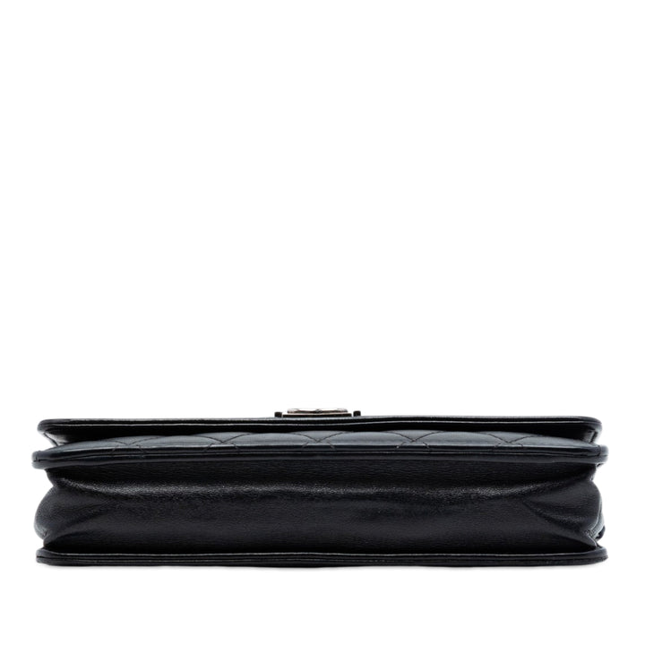 Chanel Matelassé Cuir d’agneau Boy Wallet on Chain