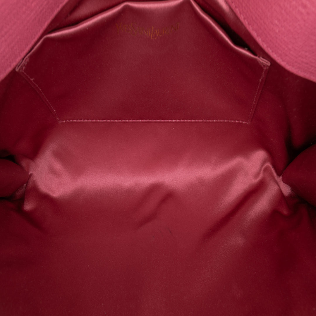 Saint Laurent Textured Cuir de veau Chyc Ligne Pochette