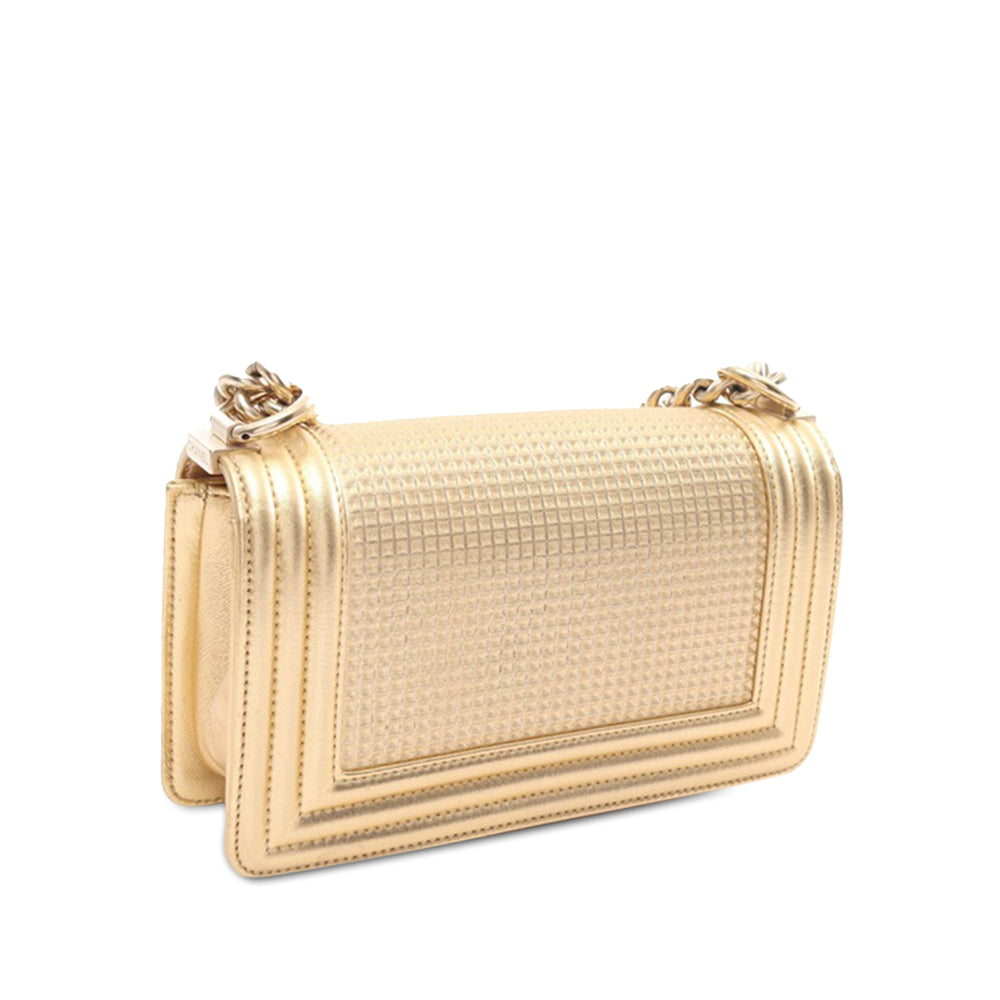 Small Metallic Lambskin Embossed Cube Boy Flap Gold - Gaby Paris