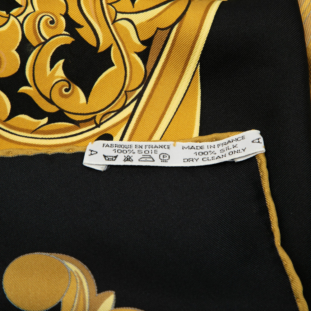 Hermès Le Mors a La Conetable Soie Twilly Foulard Noir – GABY PARIS Authentique