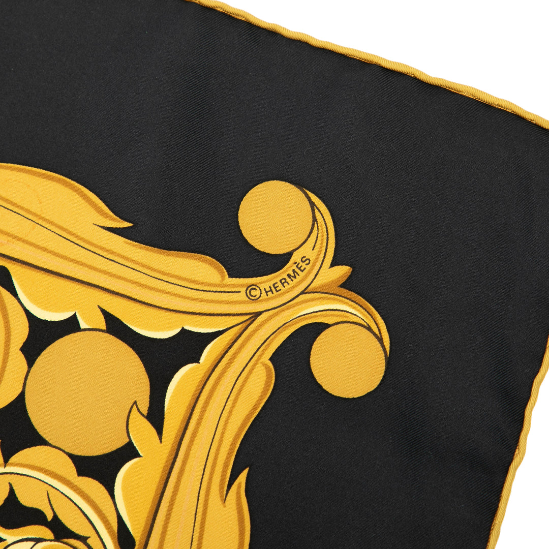 Hermès Le Mors a La Conetable Soie Twilly Foulard Noir – GABY PARIS Authentique