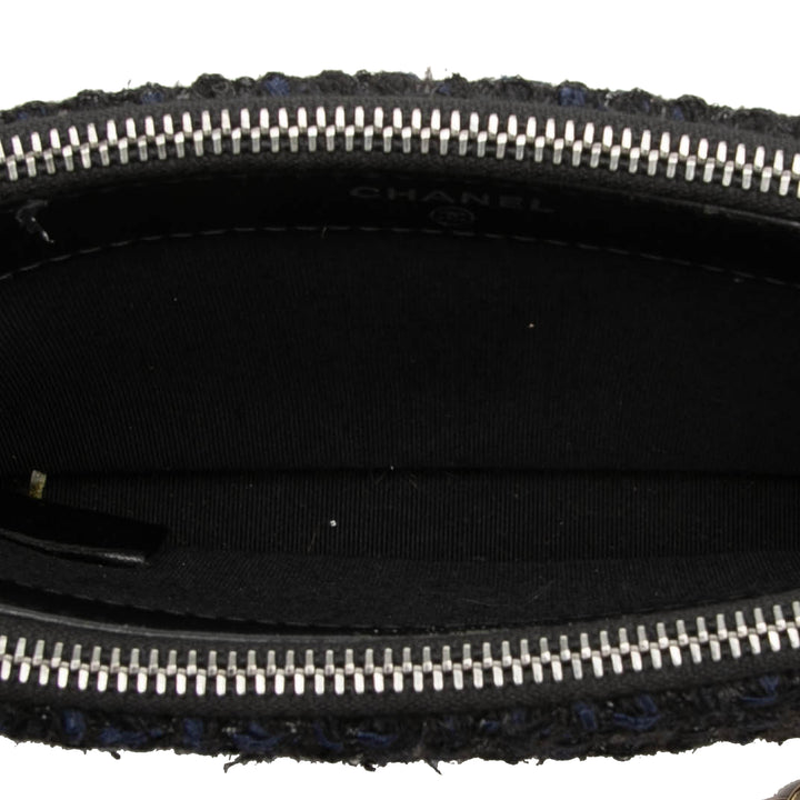 Chanel Gabrielle Double Zippé Pochette avec chaîne Tweed Noir – vue 4 – GABY PARIS