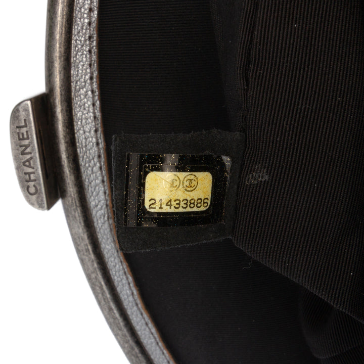 Chanel Quilted Métallisé Goatskin Tabatiere Kisslock Foldover Pochette Argenté