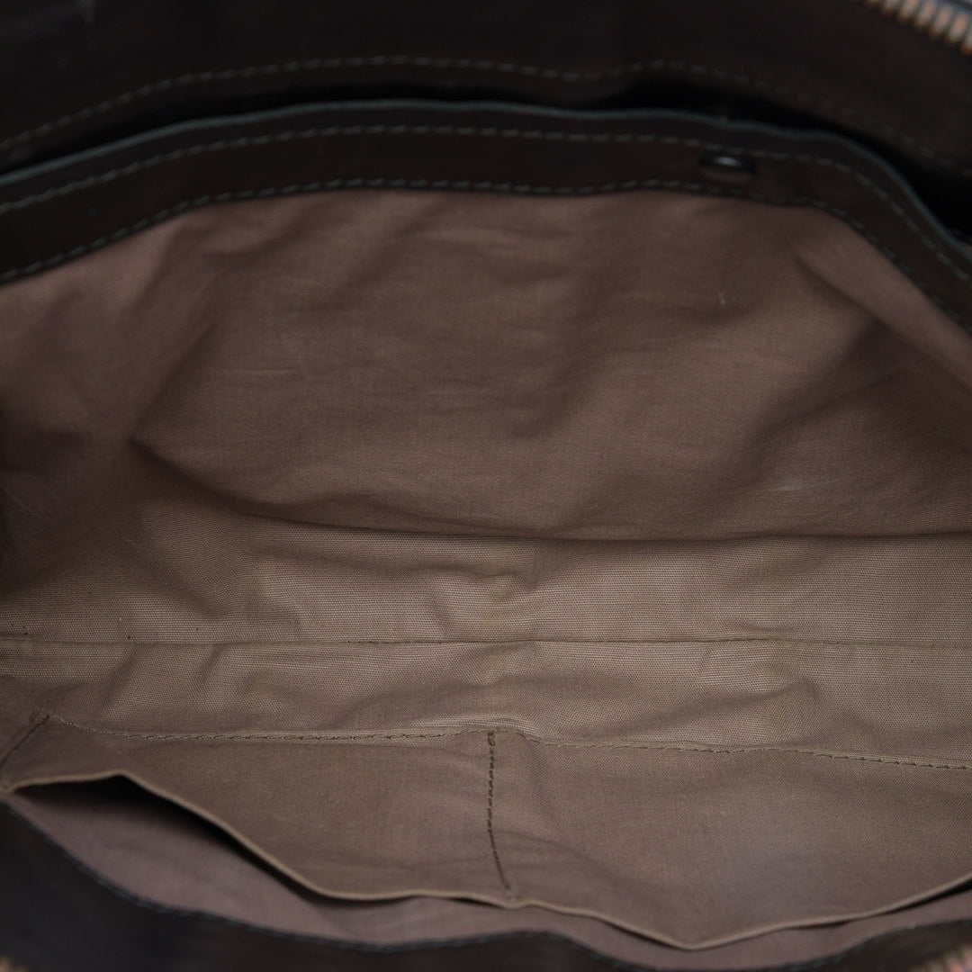 Bottega Veneta Intreccio Imperatore Zippé Pochette nappa Noir – vue 4 – GABY PARIS