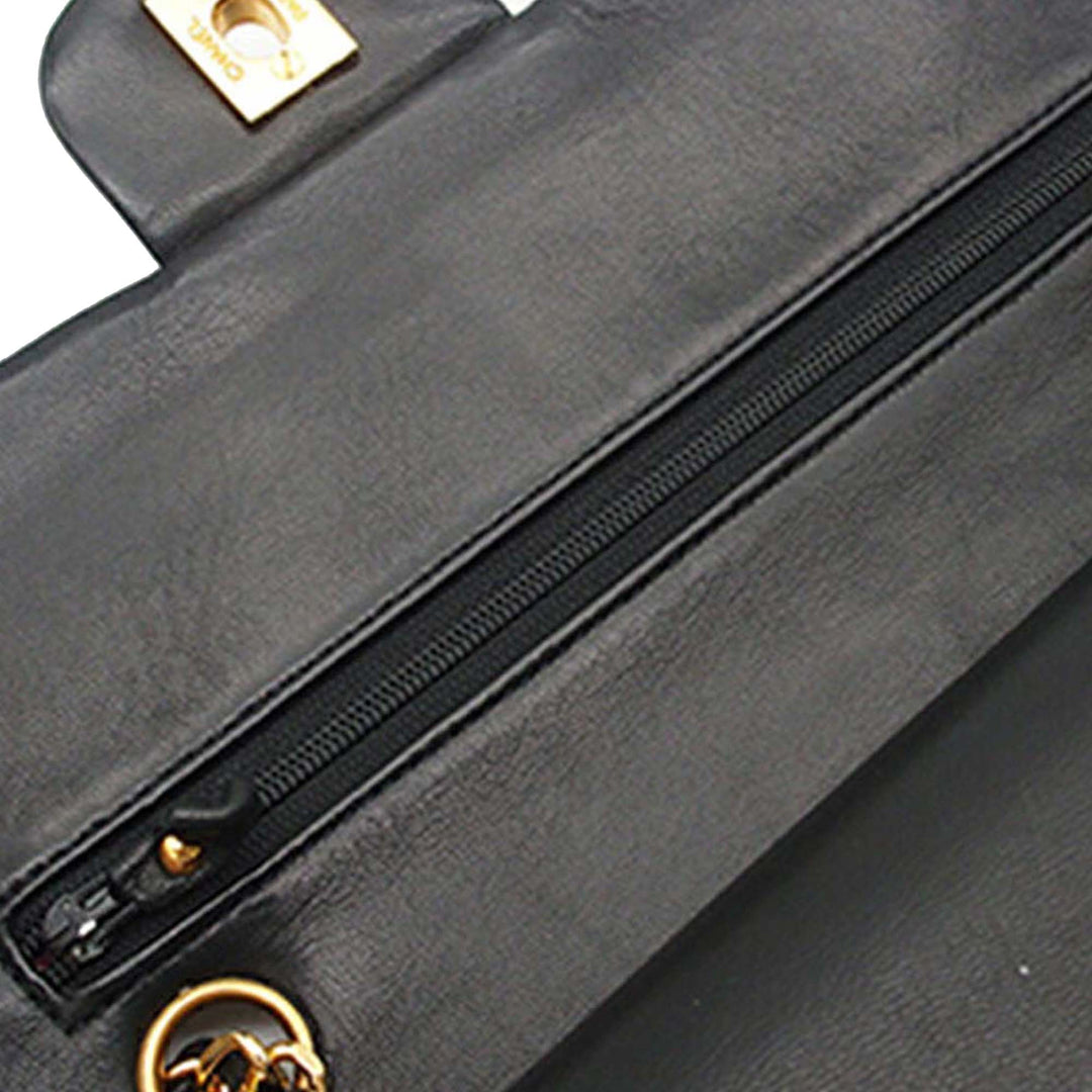 Classic Double rabat Petit Cuir d'agneau Noir
