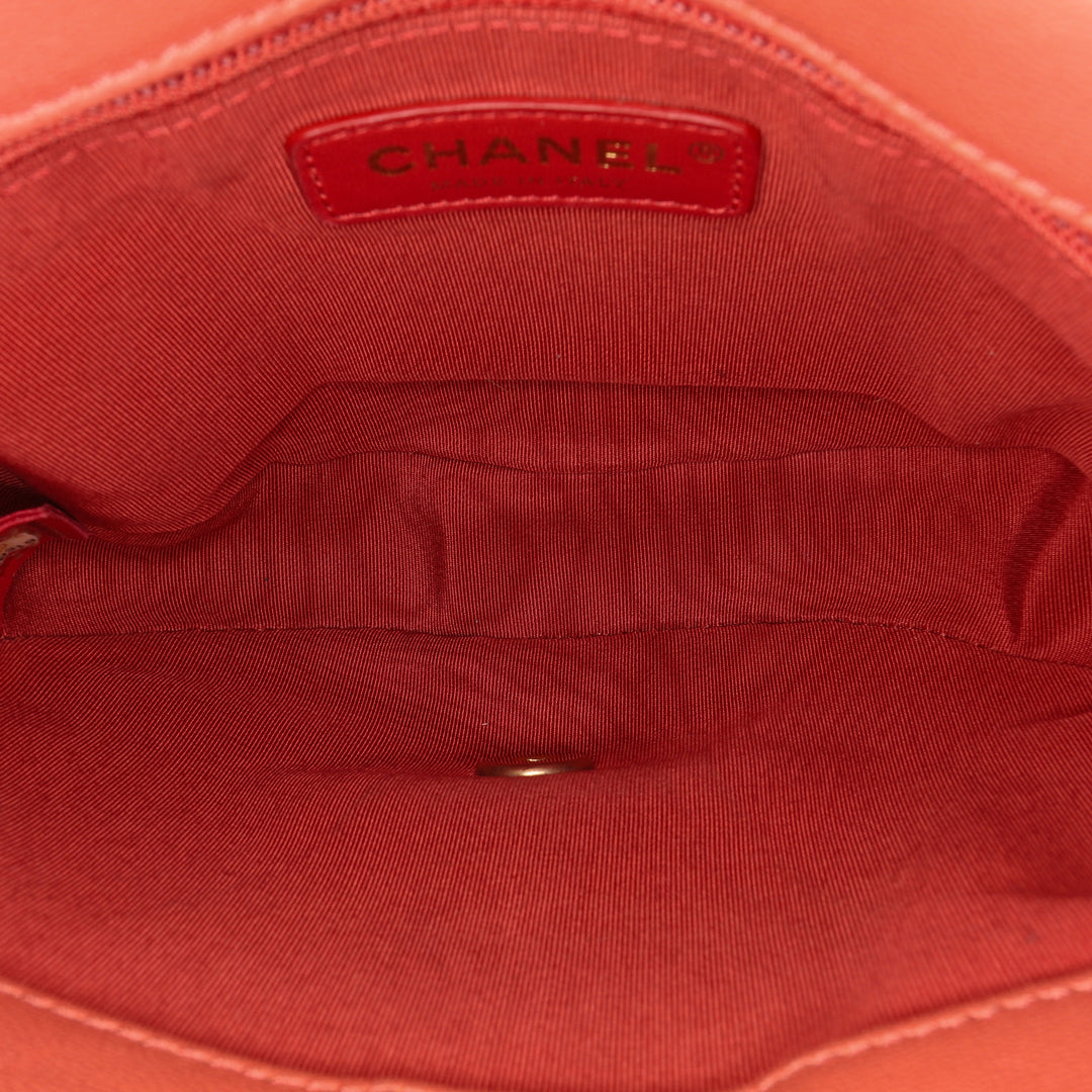 Small Quilted Lambskin Chain Detail Saddle Bag Red - Gaby Paris