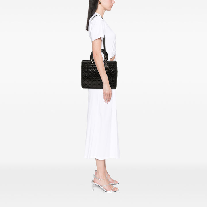 Dior Large Cuir d’agneau Cannage Lady Dior