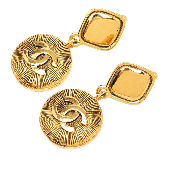 Chanel CC plaqué Sunburst pendantes Clip On Boucles d’oreilles