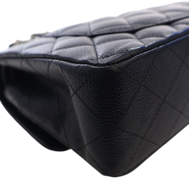 Chanel Classic Double rabat Petit Cuir caviar