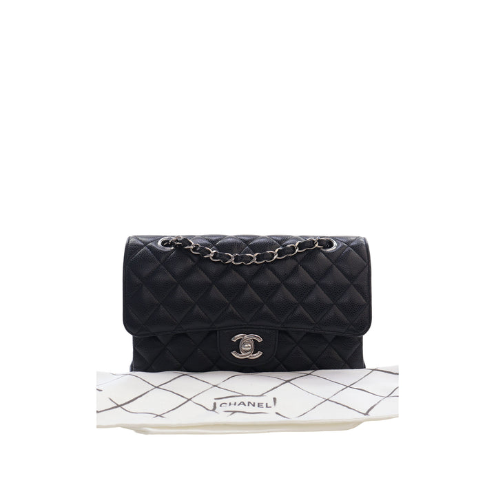Chanel Classic Double rabat Petit Cuir caviar
