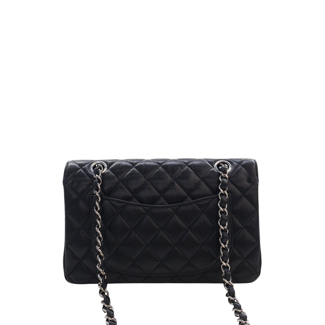 Chanel Classic Double rabat Petit Cuir caviar