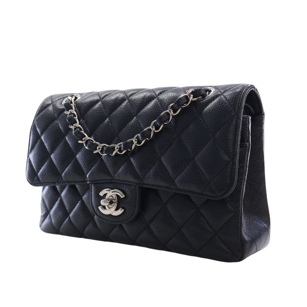 Chanel Classic Double rabat Petit Cuir caviar