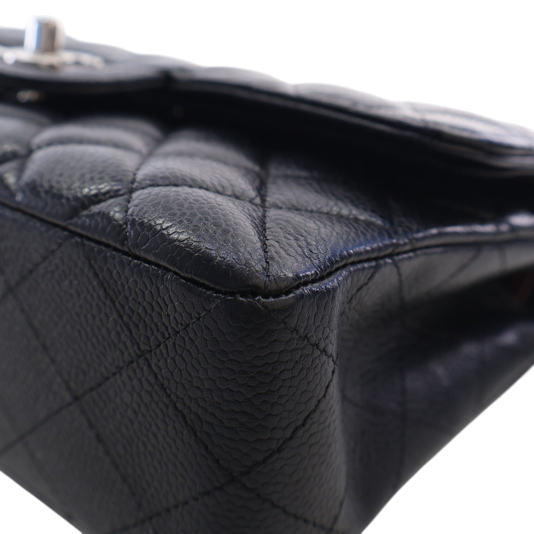 Chanel Classic Double rabat Petit Cuir caviar
