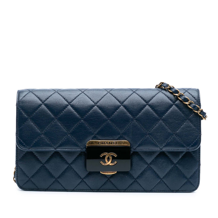 Medium Sheepskin Beauty Lock Flap Blue - Gaby Paris