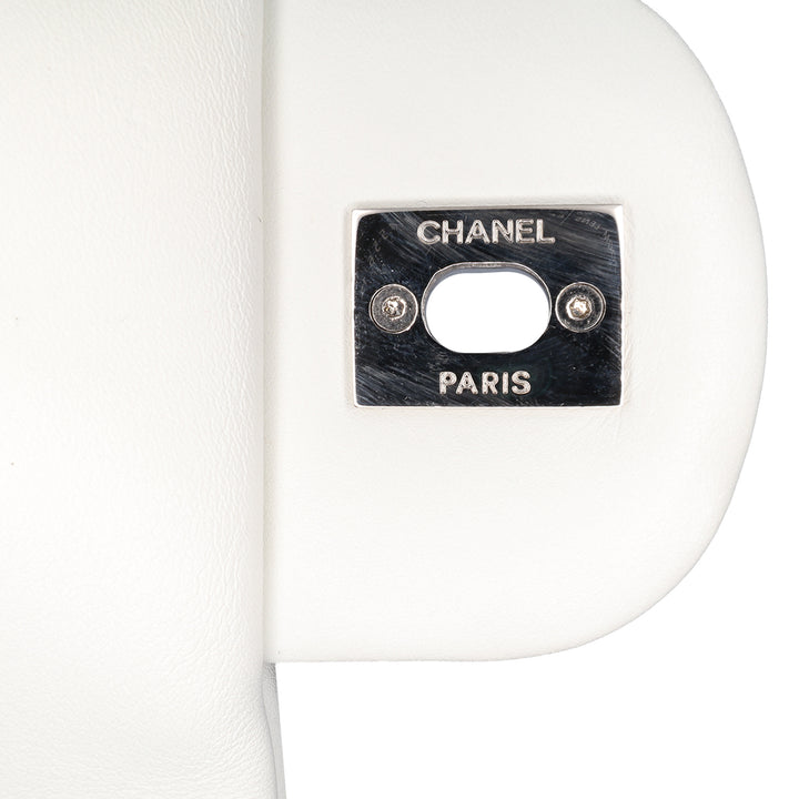 Chanel Jumbo Cuir de veau Canebiers Net Flap Blanc – GABY PARIS Authentique
