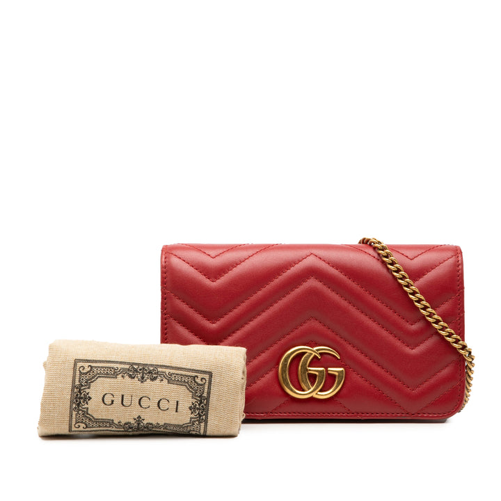 Gucci Mini GG Marmont Matelasse Cuir de veau Wallet on Chain