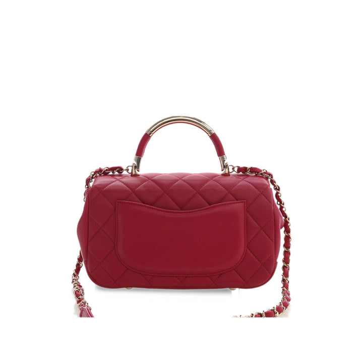 Chanel Sac à main Matelassé Carry Chic à rabat Petit Cuir d'agneau Rouge – vue 2 – GABY PARIS