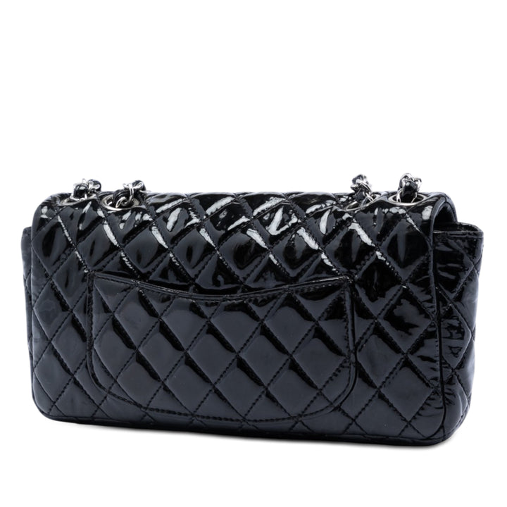 Chanel Matelassé Cuir verni East West Simple rabat
