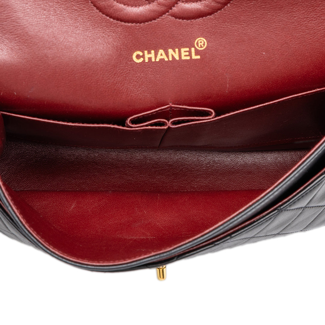 Chanel Classic Double rabat Moyen Cuir d'agneau Noir – vue 4 – GABY PARIS