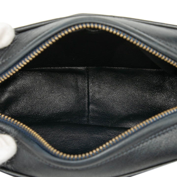 Chanel CC Matelassé Cuir d’agneau Pompon Sac caméra