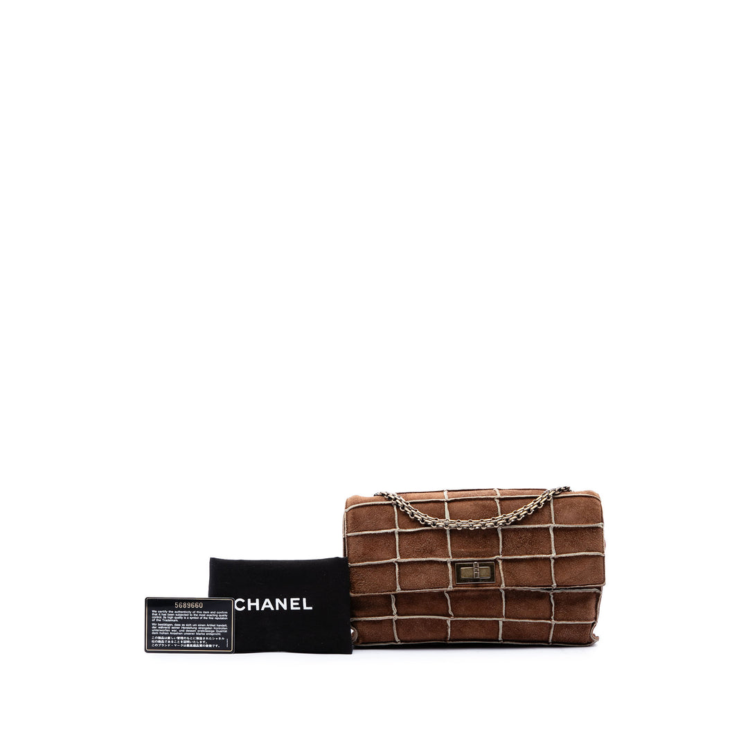 Chanel Sac porté épaule Identification Patchwork Reissue 2.55 à rabat Marron – vue 7 – GABY PARIS