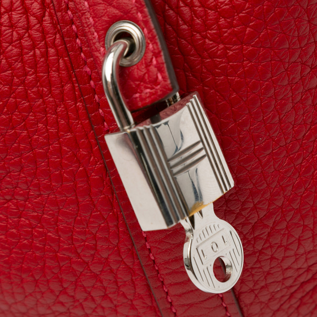 Clemence Picotin Lock 18 Red - Gaby Paris