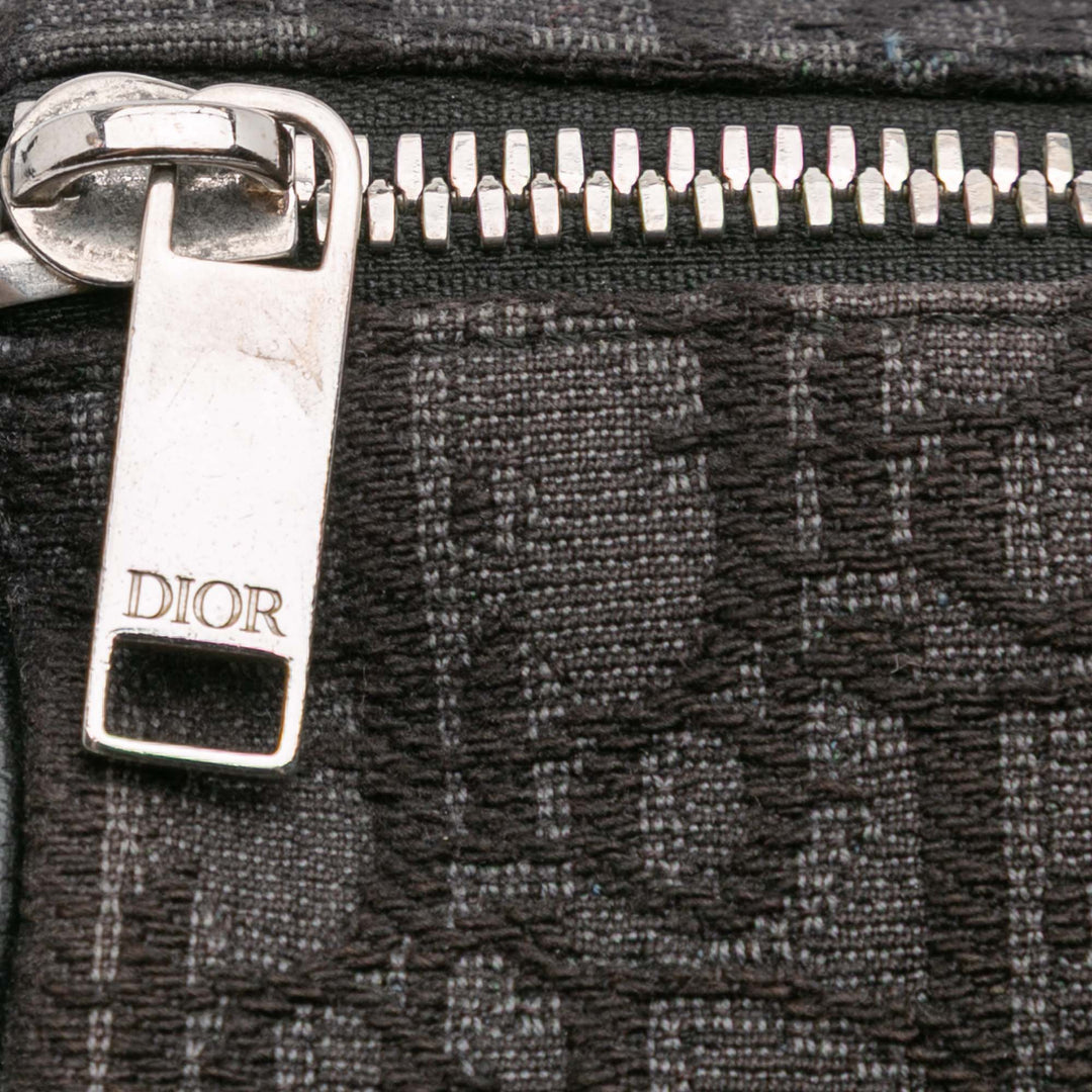 Oblique Canvas Roller Messenger Bag Gray - Gaby Paris