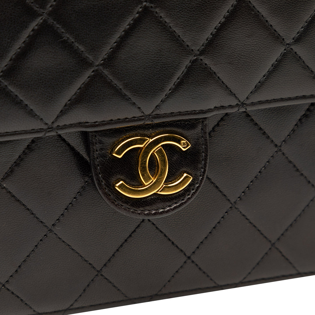 Chanel CC Matelassé Rabat simple Moyen Cuir d'agneau