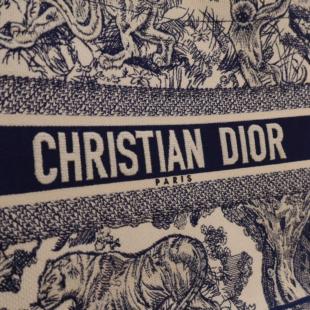 Dior Medium Toile brodé Reverse Dioriviera Toile De Jouy Book Cabas