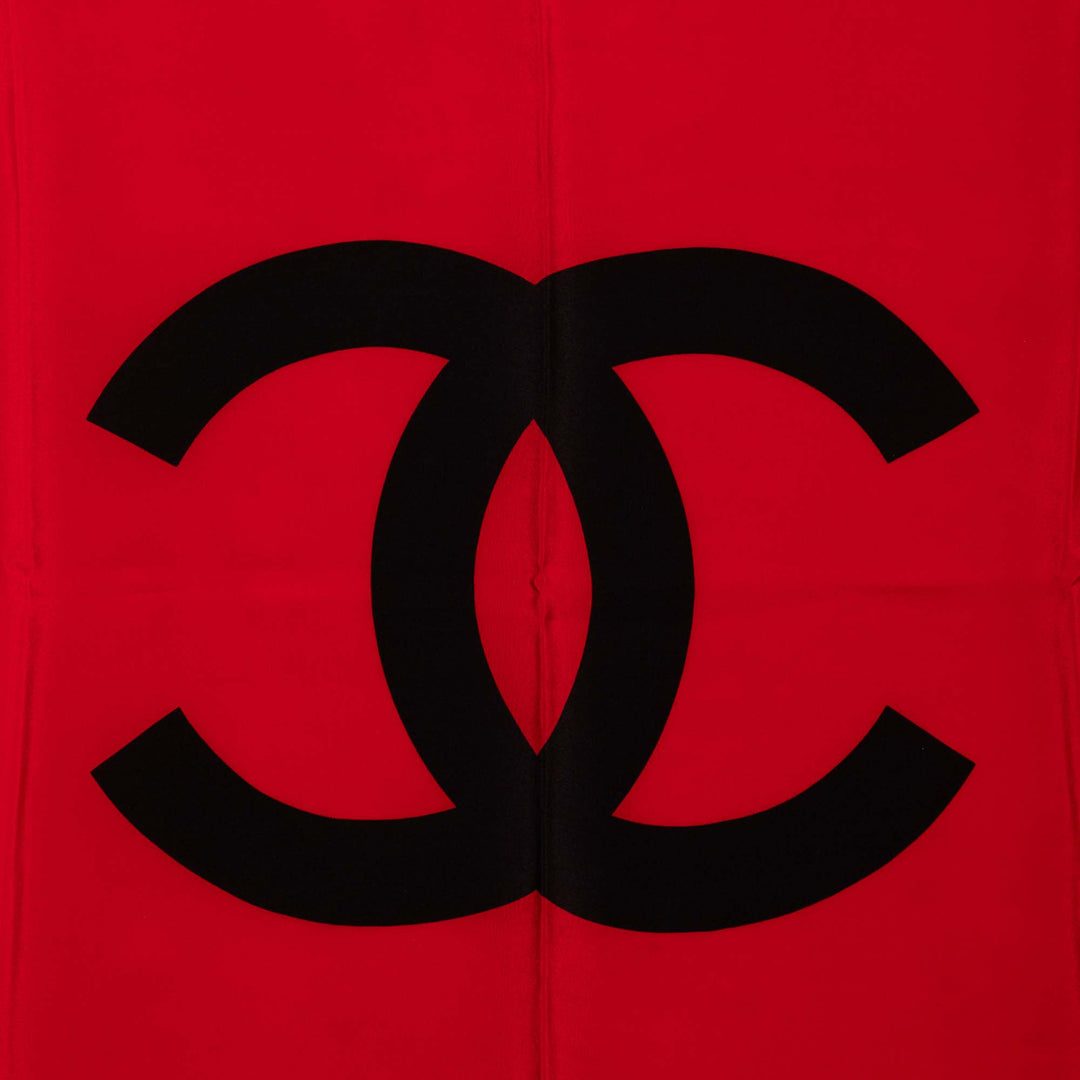 Chanel CC Bravo Le Japon Printed Soie Foulard