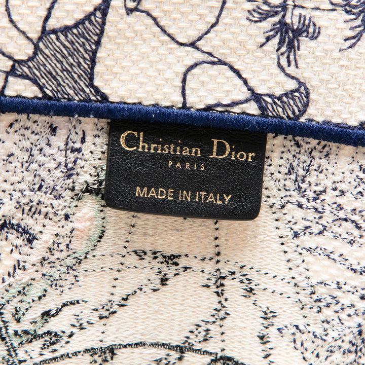 Dior Large Toile brodé Around The World Book Cabas