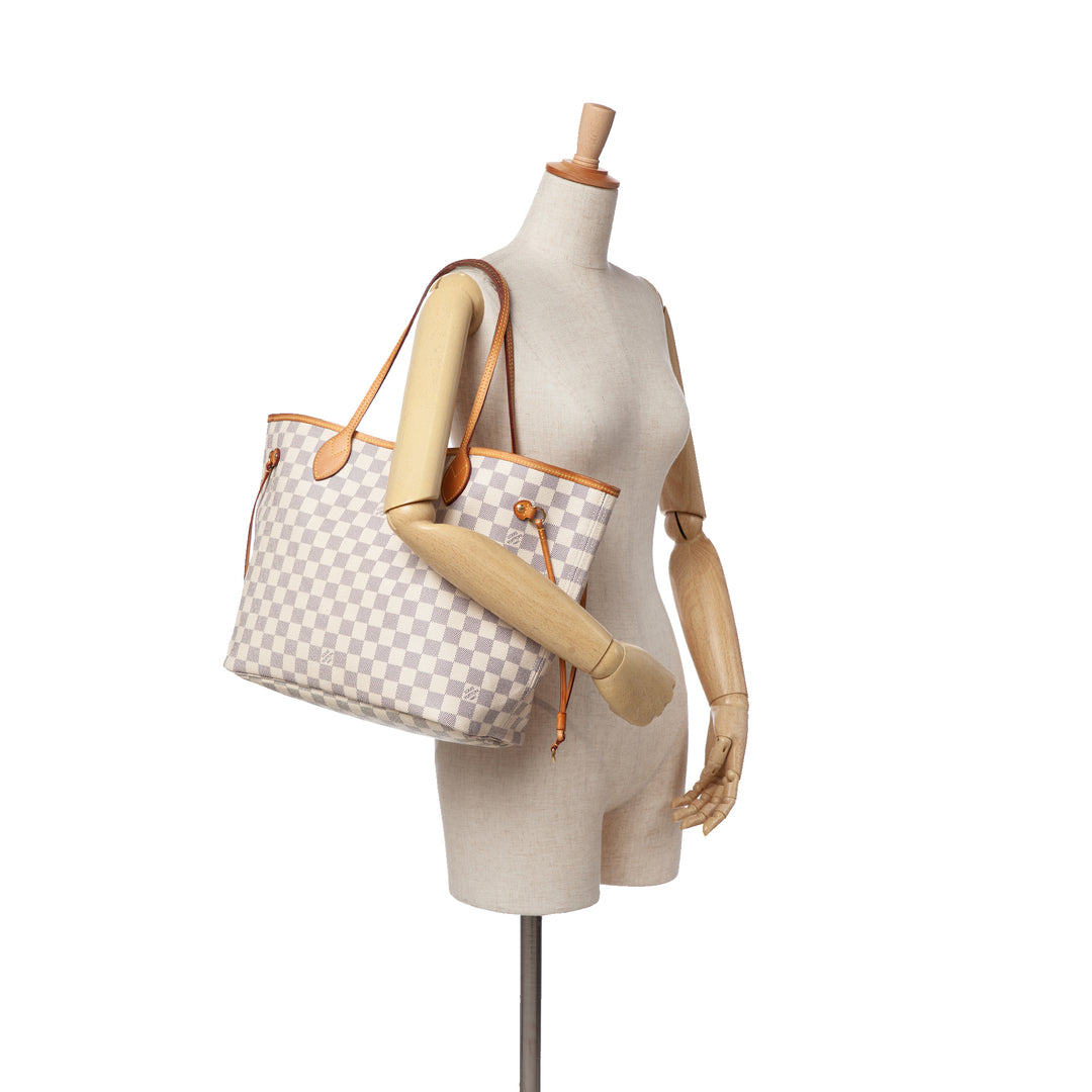 Louis Vuitton Damier Azur Neverfull MM Blanc