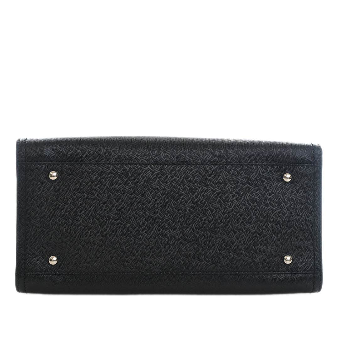 Chanel Small Caviar clouté Deauville Cabas