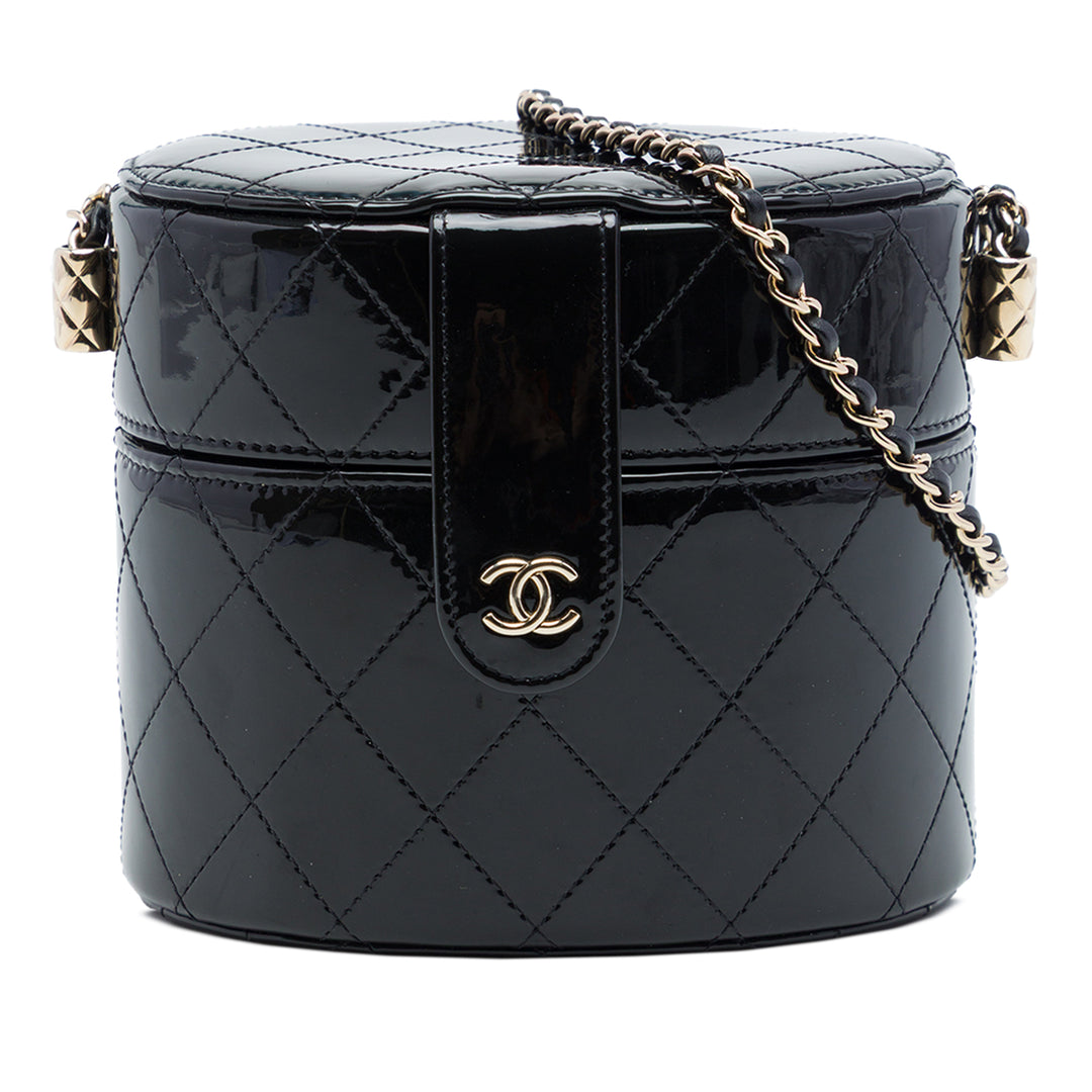 Chanel CC Matelassé Cuir verni Rond Vanity Pochette avec chaîne