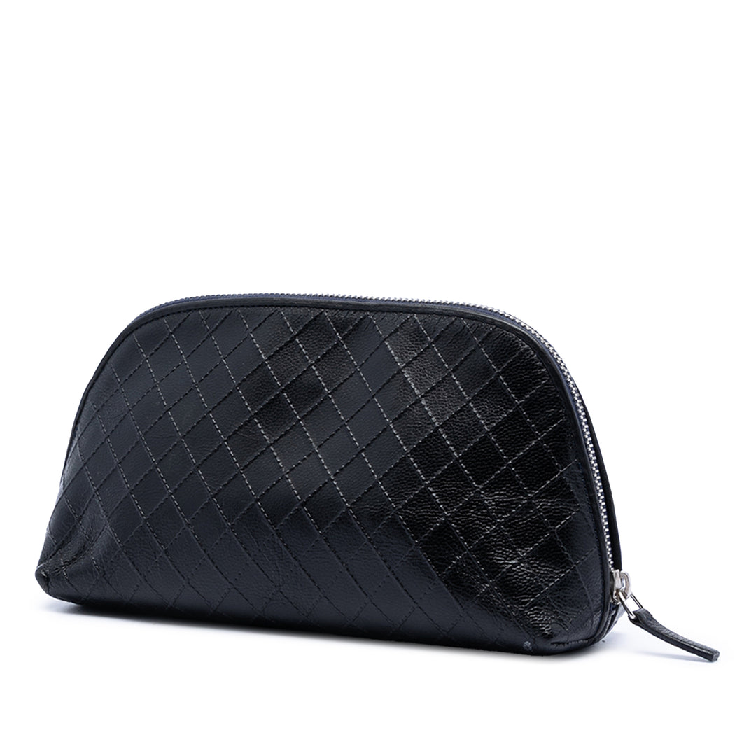 Chanel CC Diamond embossé Cuir de veau Cosmetic Pochette