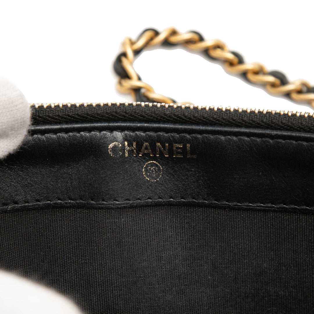 Chanel Matelassé Cuir d’agneau Boy Double Zip Wallet on Chain