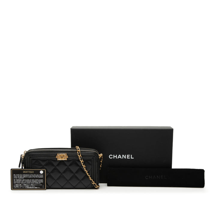 Chanel Matelassé Cuir d’agneau Boy Double Zip Wallet on Chain