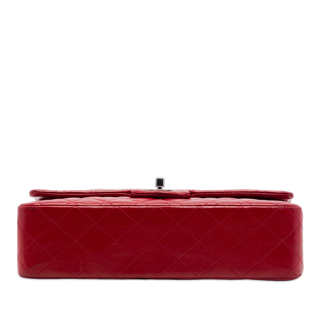 Chanel Sac porté épaule Classic Double rabat Moyen Cuir d'agneau Rouge – vue 3 – GABY PARIS