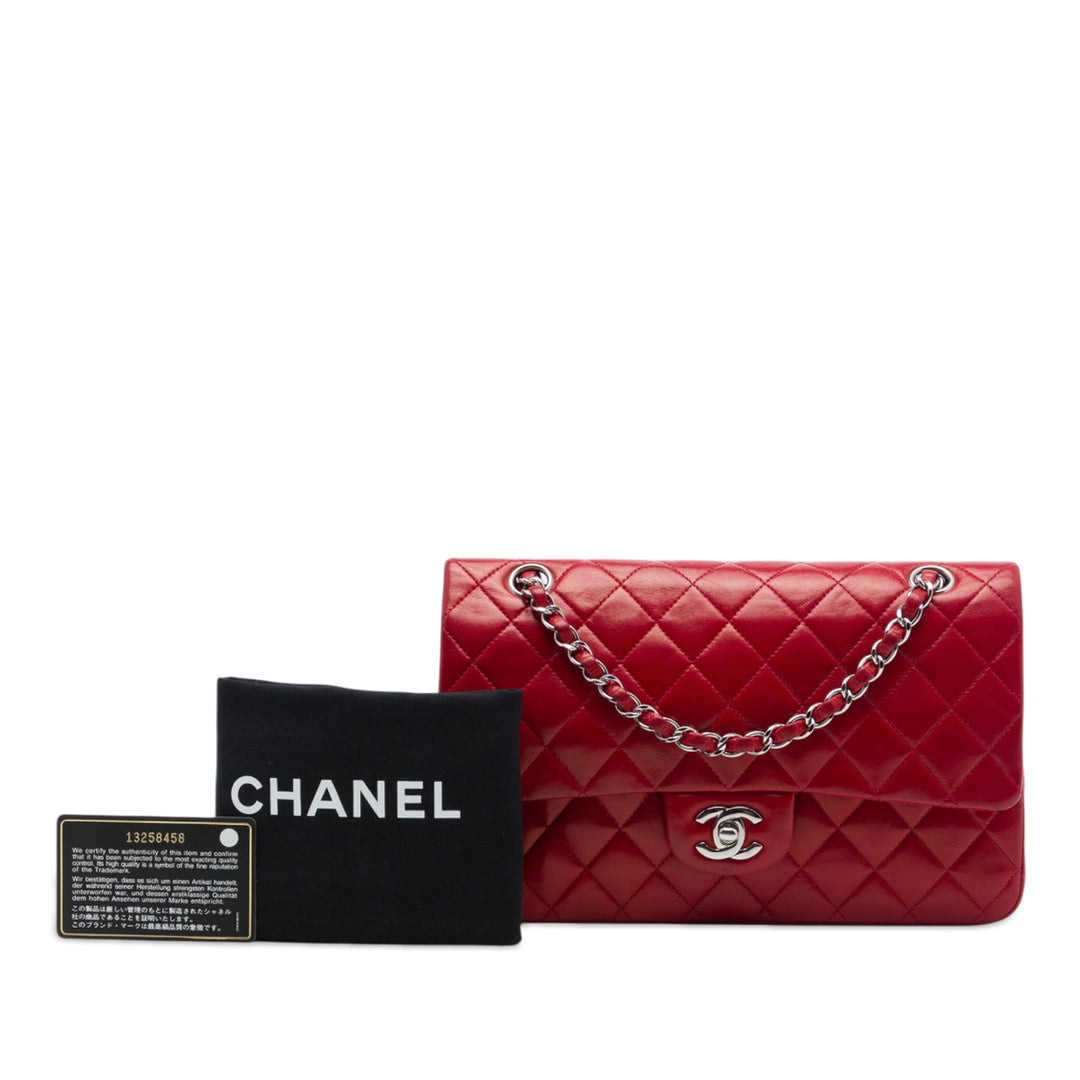 Chanel Sac porté épaule Classic Double rabat Moyen Cuir d'agneau Rouge – vue 7 – GABY PARIS